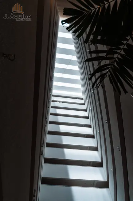 Foto 3 de Apartamento com 2 quartos à venda, 385470m2 em Praia de Iracema, Fortaleza - CE