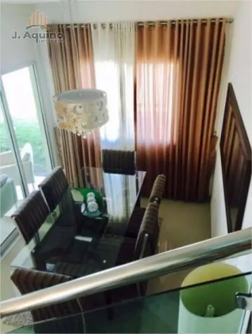 Casa de Condomínio com 3 quartos à venda, 140m2 em Praia do Futuro I, Fortaleza - CE - imagem 4 Foto 4 de Casa de Condomínio com 3 quartos à venda, 140m2 em Praia do Futuro I, Fortaleza - CE