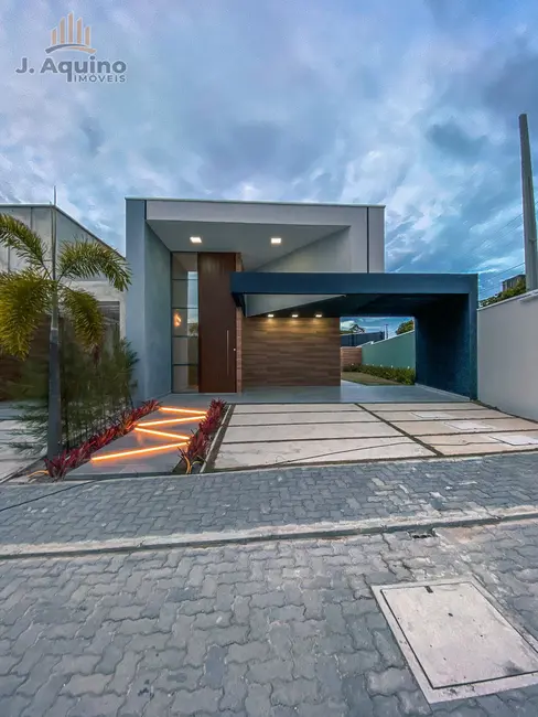Foto 1 de Casa de Condomínio com 3 quartos à venda, 293m2 em Aquiraz - CE