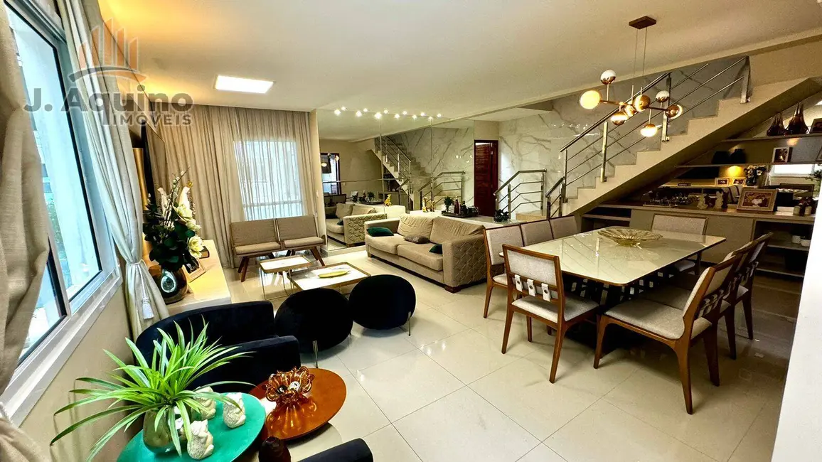 Foto 2 de Casa de Condomínio com 4 quartos à venda, 216m2 em José de Alencar, Fortaleza - CE