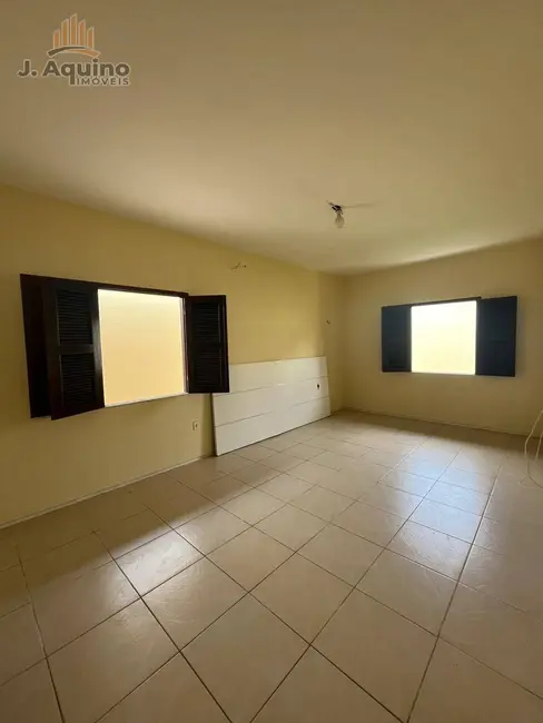 Casa com 4 quartos à venda, 476m2 em Centro, Eusebio - CE - imagem 9 Foto 9 de Casa com 4 quartos à venda, 476m2 em Centro, Eusebio - CE