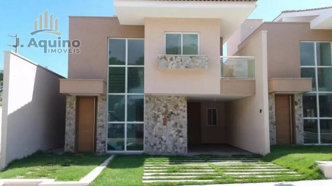 Casa de Condomínio com 4 quartos à venda, 215m2 em Lagoa Redonda, Fortaleza - CE - imagem 3 Foto 3 de Casa de Condomínio com 4 quartos à venda, 215m2 em Lagoa Redonda, Fortaleza - CE