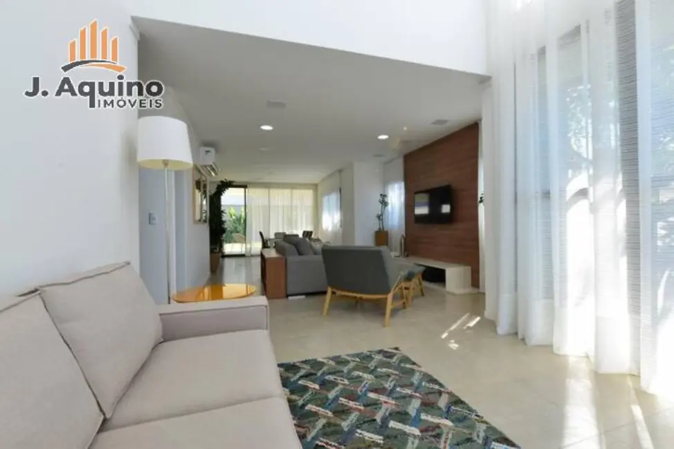 Foto 4 de Casa de Condomínio com 4 quartos à venda, 286m2 em Eusebio - CE