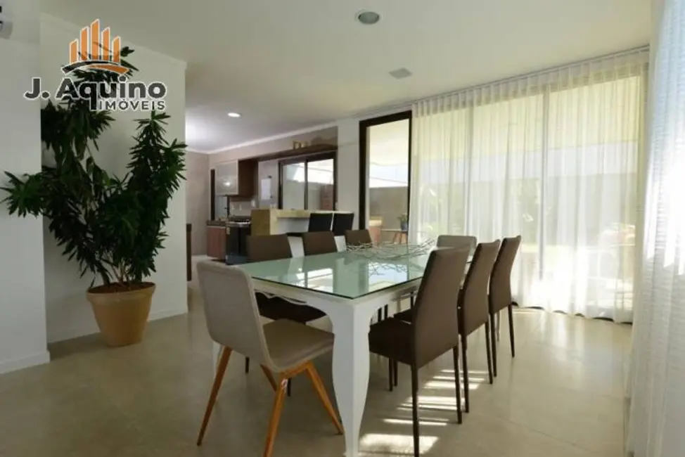 Foto 9 de Casa de Condomínio com 4 quartos à venda, 286m2 em Eusebio - CE