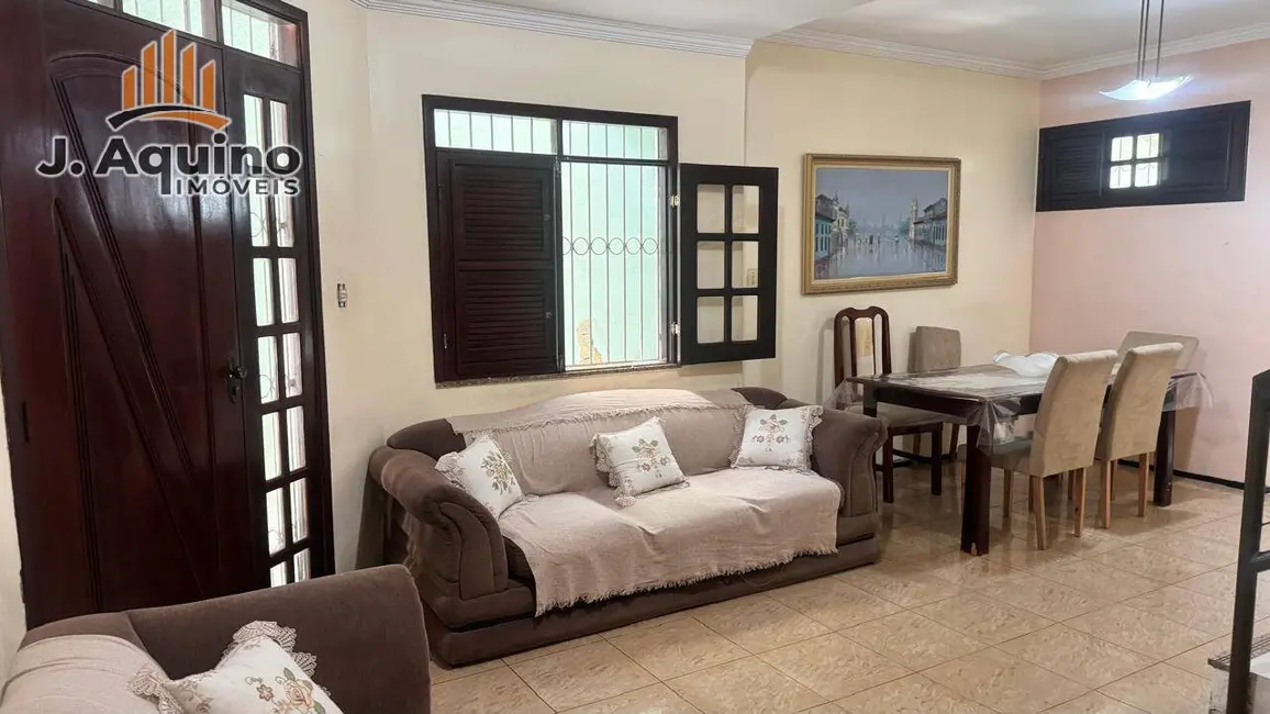 Foto 3 de Casa com 4 quartos à venda, 198m2 em Paupina, Fortaleza - CE