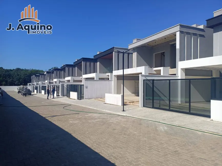 Casa com 4 quartos à venda, 247m2 em Eusebio - CE - imagem 7 Foto 7 de Casa com 4 quartos à venda, 247m2 em Eusebio - CE