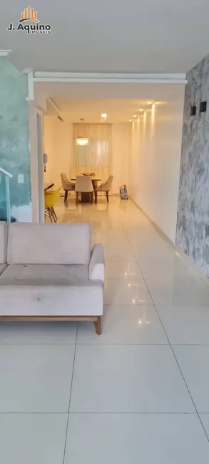 Casa com 4 quartos à venda, 209m2 em Cajazeiras, Fortaleza - CE - imagem 3 Foto 3 de Casa com 4 quartos à venda, 209m2 em Cajazeiras, Fortaleza - CE