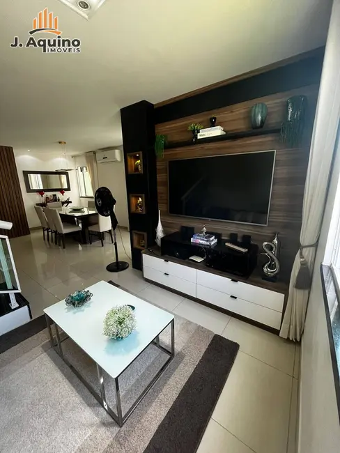 Casa de Condomínio com 3 quartos à venda em Fortaleza - CE - imagem 4 Foto 4 de Casa de Condomínio com 3 quartos à venda em Fortaleza - CE