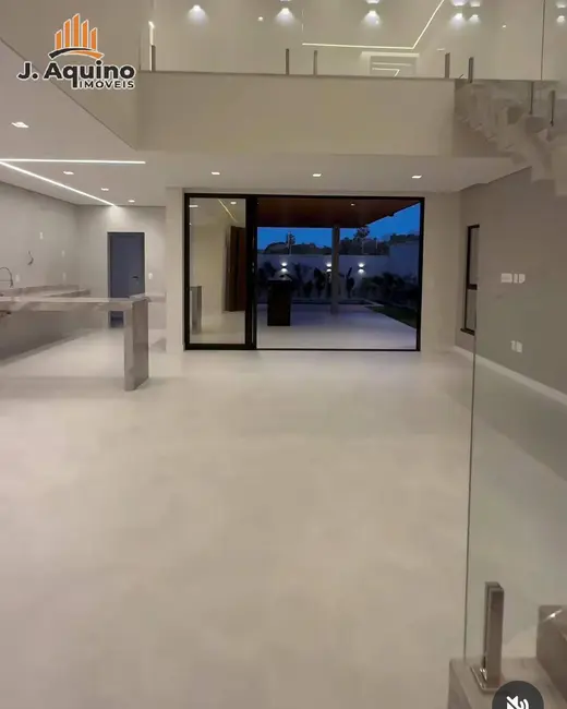 Casa de Condomínio com 4 quartos à venda, 330m2 em Eusebio - CE - imagem 6 Foto 6 de Casa de Condomínio com 4 quartos à venda, 330m2 em Eusebio - CE