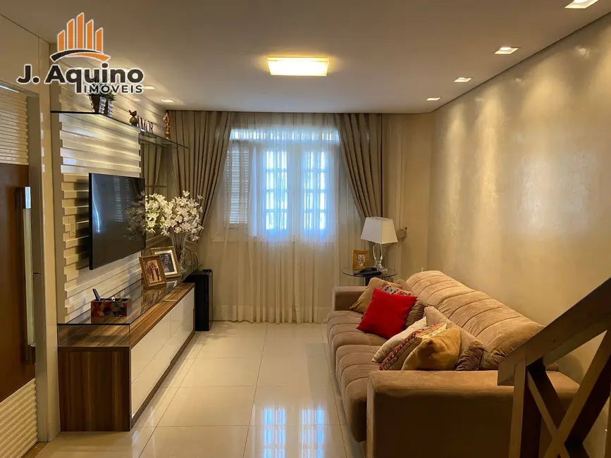 Casa de Condomínio com 4 quartos à venda em Fortaleza - CE - imagem 2 Foto 2 de Casa de Condomínio com 4 quartos à venda em Fortaleza - CE