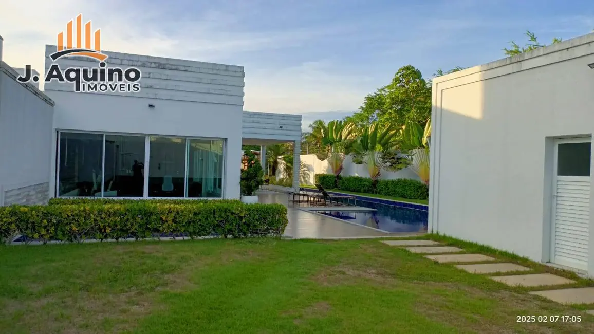 Casa com 4 quartos à venda, 278m2 em Curió, Fortaleza - CE - imagem 9 Foto 9 de Casa com 4 quartos à venda, 278m2 em Curió, Fortaleza - CE