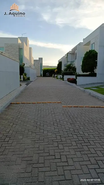 Casa com 4 quartos à venda, 278m2 em Curió, Fortaleza - CE - imagem 6 Foto 6 de Casa com 4 quartos à venda, 278m2 em Curió, Fortaleza - CE