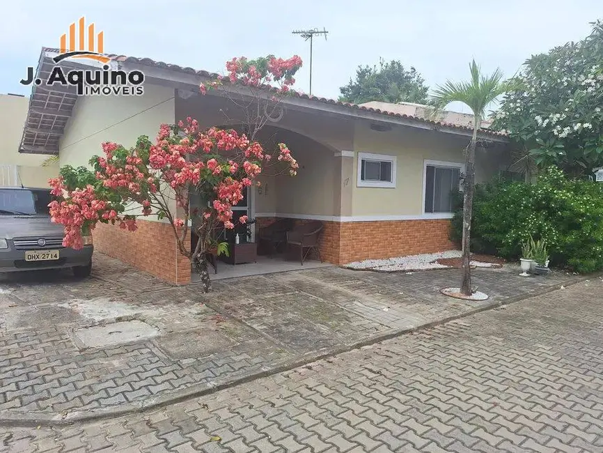 Foto 2 de Casa de Condomínio com 3 quartos à venda, 140m2 em Lagoa Redonda, Fortaleza - CE