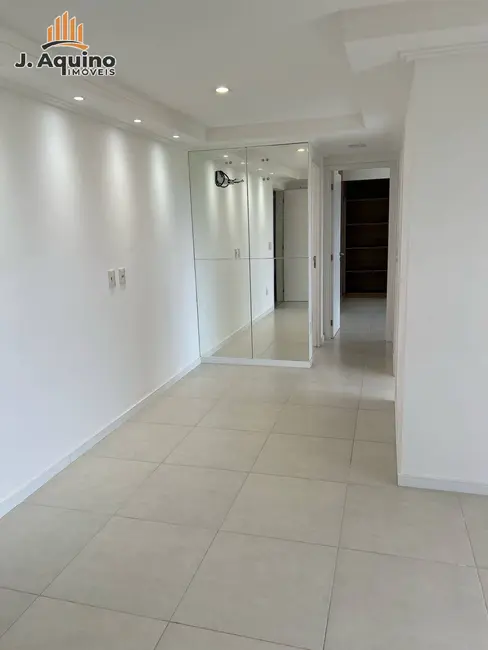Foto 4 de Apartamento com 3 quartos à venda em Engenheiro Luciano Cavalcante, Fortaleza - CE