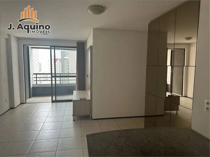 Foto 2 de Apartamento com 2 quartos à venda, 73m2 em Meireles, Fortaleza - CE