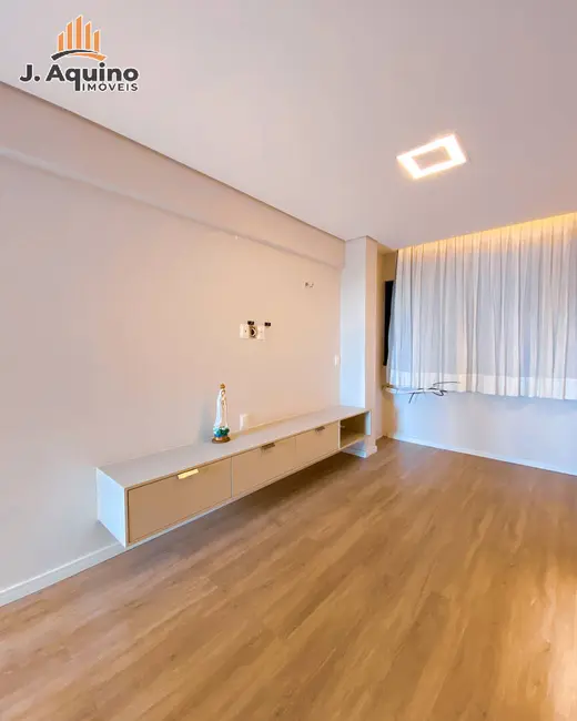 Foto 4 de Apartamento com 2 quartos à venda, 55m2 em Praia de Iracema, Fortaleza - CE