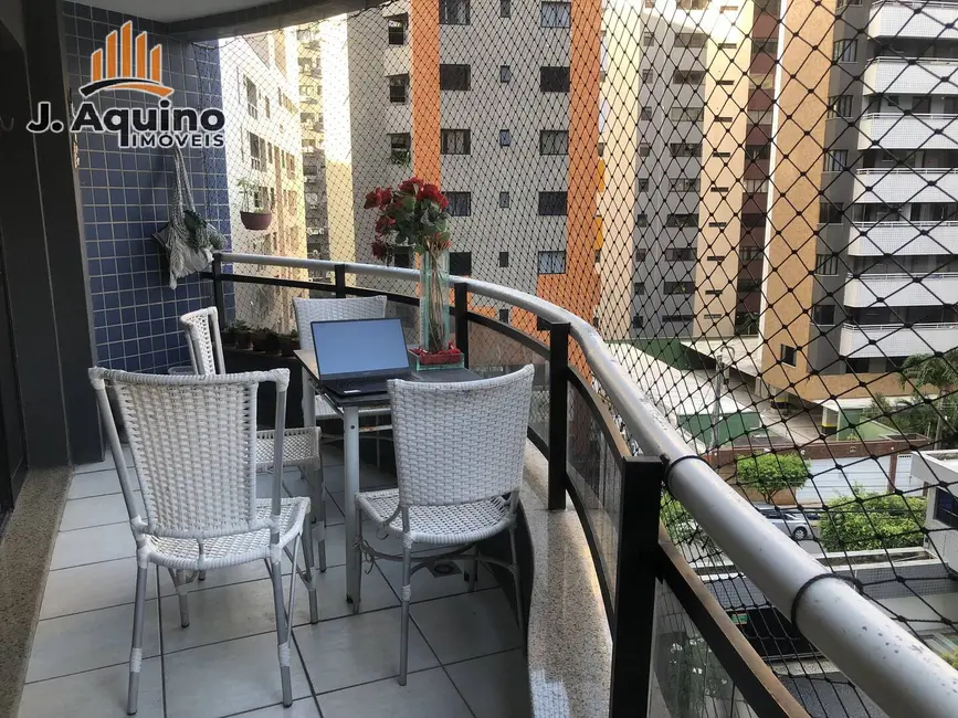 Foto 3 de Apartamento com 2 quartos à venda, 75m2 em Meireles, Fortaleza - CE