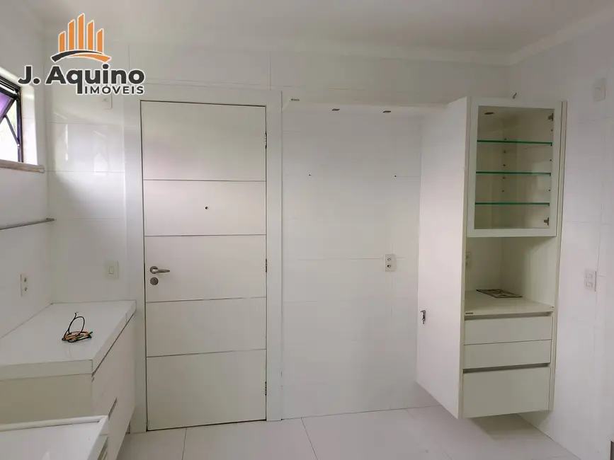 Apartamento com 3 quartos à venda, 146m2 em Fortaleza - CE - imagem 5 Foto 5 de Apartamento com 3 quartos à venda, 146m2 em Fortaleza - CE