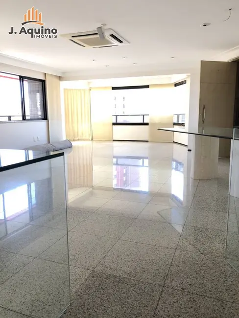 Foto 3 de Apartamento com 3 quartos à venda, 177m2 em Meireles, Fortaleza - CE