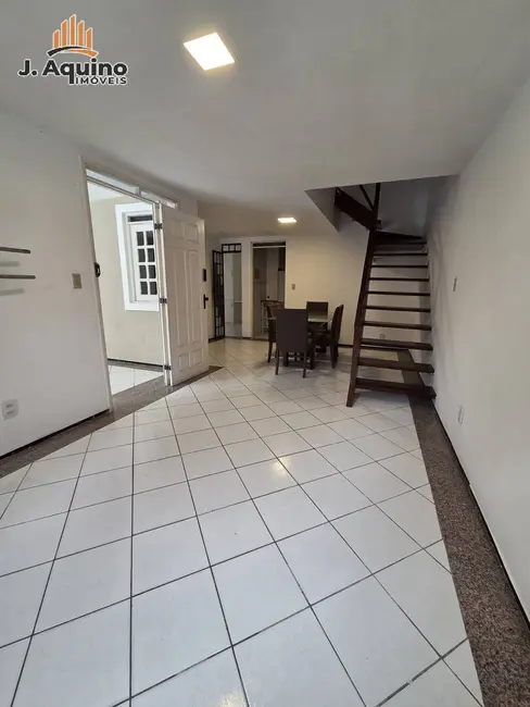 Casa com 4 quartos à venda, 145m2 em Fortaleza - CE - imagem 7 Foto 7 de Casa com 4 quartos à venda, 145m2 em Fortaleza - CE