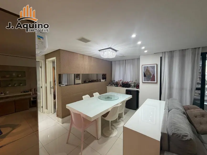 Foto 3 de Apartamento com 2 quartos à venda, 72m2 em Cocó, Fortaleza - CE