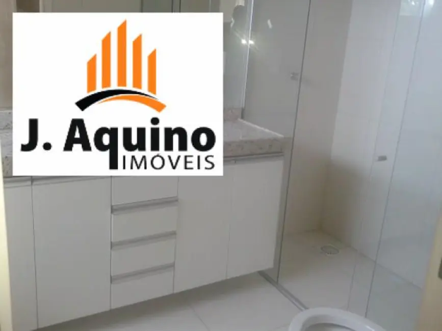 Casa de Condomínio com 3 quartos à venda, 187m2 em Lagoa Redonda, Fortaleza - CE - imagem 8 Foto 8 de Casa de Condomínio com 3 quartos à venda, 187m2 em Lagoa Redonda, Fortaleza - CE