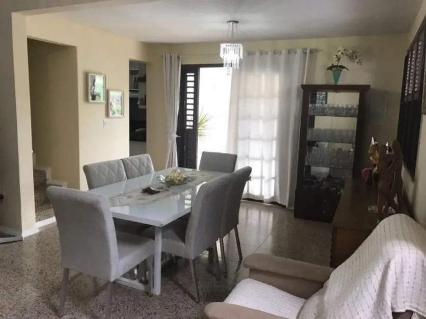 Foto 8 de Casa com 3 quartos à venda, 250m2 em Sapiranga, Fortaleza - CE