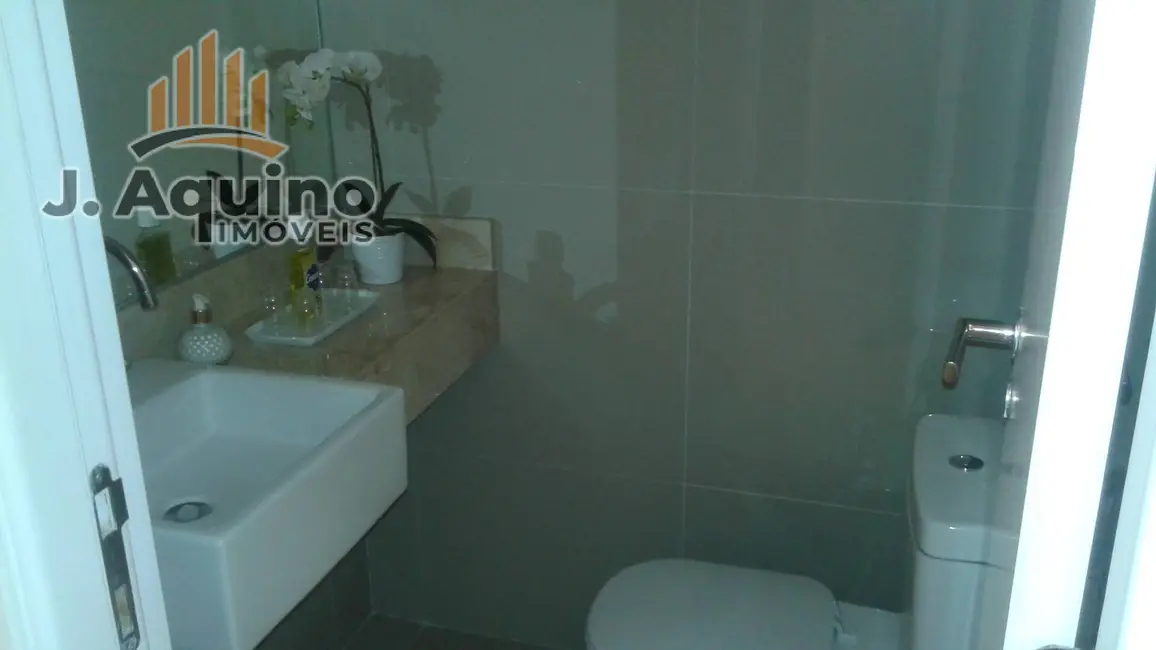Apartamento com 3 quartos à venda, 111116m2 em Cocó, Fortaleza - CE - imagem 8 Foto 8 de Apartamento com 3 quartos à venda, 111116m2 em Cocó, Fortaleza - CE