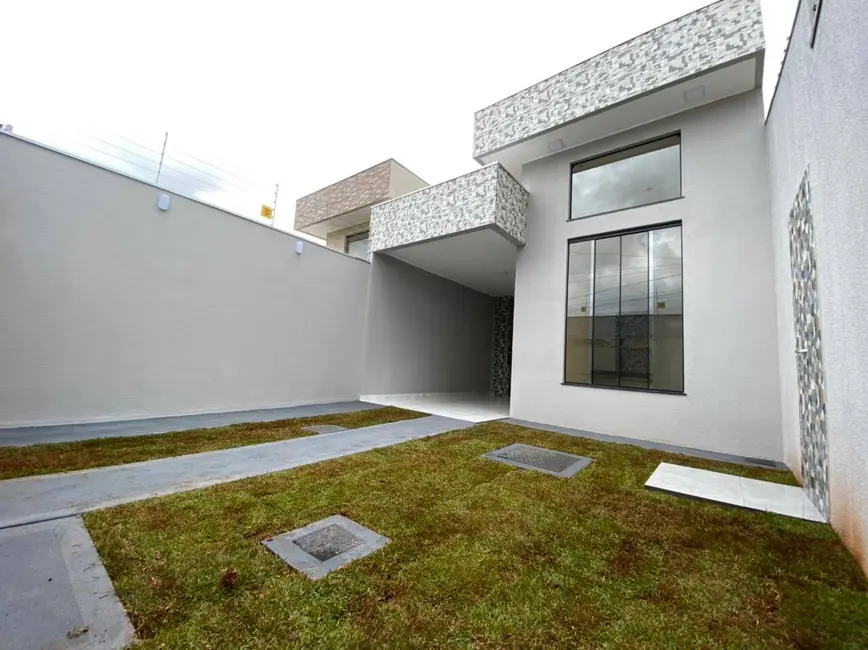 Foto 2 de Casa com 3 quartos à venda, 100m2 em Parque Brasília 2ª Etapa, Anapolis - GO