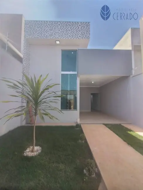 Foto 1 de Casa com 3 quartos à venda, 200m2 em Residencial Flor do Cerrado, Anapolis - GO