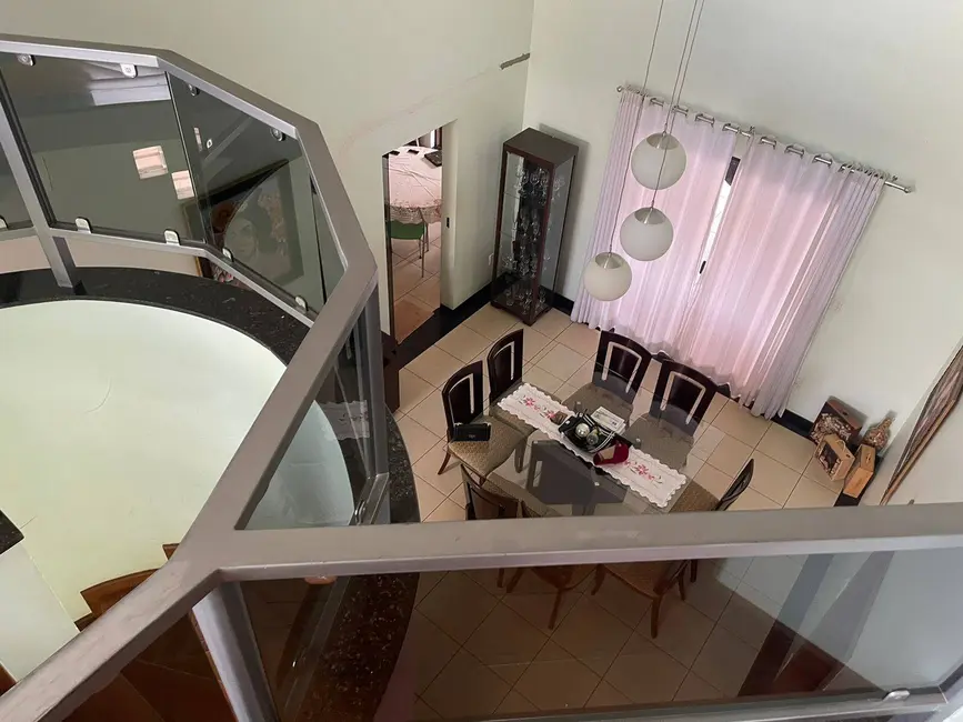 Foto 1 de Sobrado com 3 quartos à venda, 480m2 em Cidade Jardim, Anapolis - GO