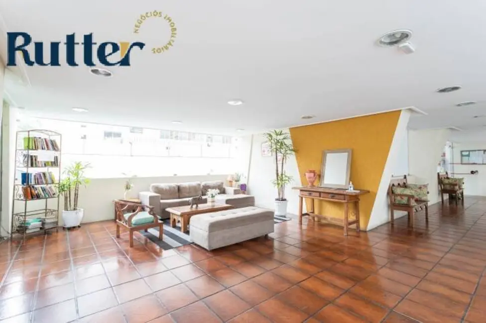 Foto 2 de Apartamento com 2 quartos à venda, 51m2 em Moema, São Paulo - SP