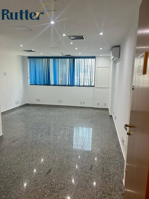 Foto 1 de Sala Comercial para alugar, 30m2 em Indianópolis, São Paulo - SP