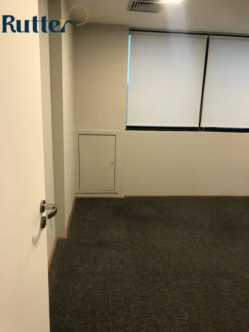 Foto 1 de Sala Comercial à venda e para alugar, 30m2 em Indianópolis, São Paulo - SP