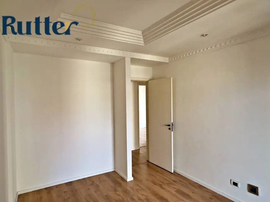 Apartamento com 3 quartos à venda, 245m2 em Indianópolis, São Paulo - SP - imagem 6 Foto 6 de Apartamento com 3 quartos à venda, 245m2 em Indianópolis, São Paulo - SP