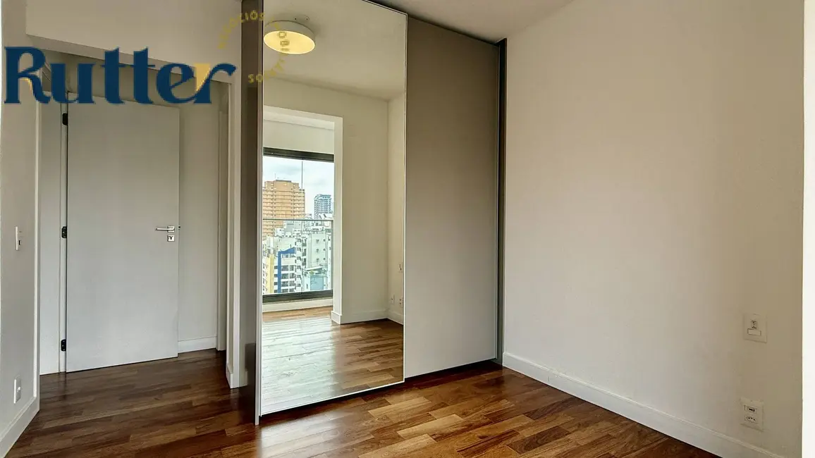 Apartamento à venda, 160m2 em Vila Olímpia, São Paulo - SP - imagem 5 Foto 5 de Apartamento à venda, 160m2 em Vila Olímpia, São Paulo - SP