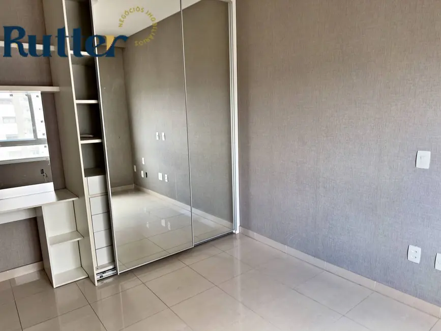 Apartamento à venda, 306m2 em Moema, São Paulo - SP - imagem 4 Foto 4 de Apartamento à venda, 306m2 em Moema, São Paulo - SP