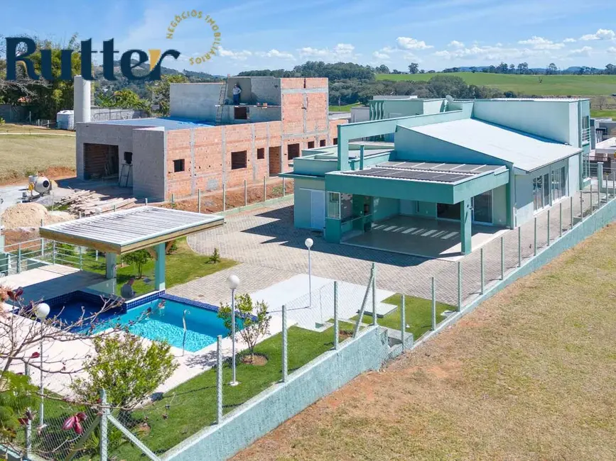 Foto 2 de Casa com 4 quartos à venda, 1055m2 em Piracaia - SP