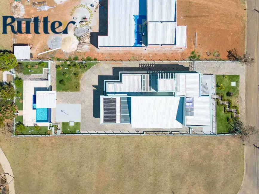 Foto 4 de Casa com 4 quartos à venda, 1055m2 em Piracaia - SP