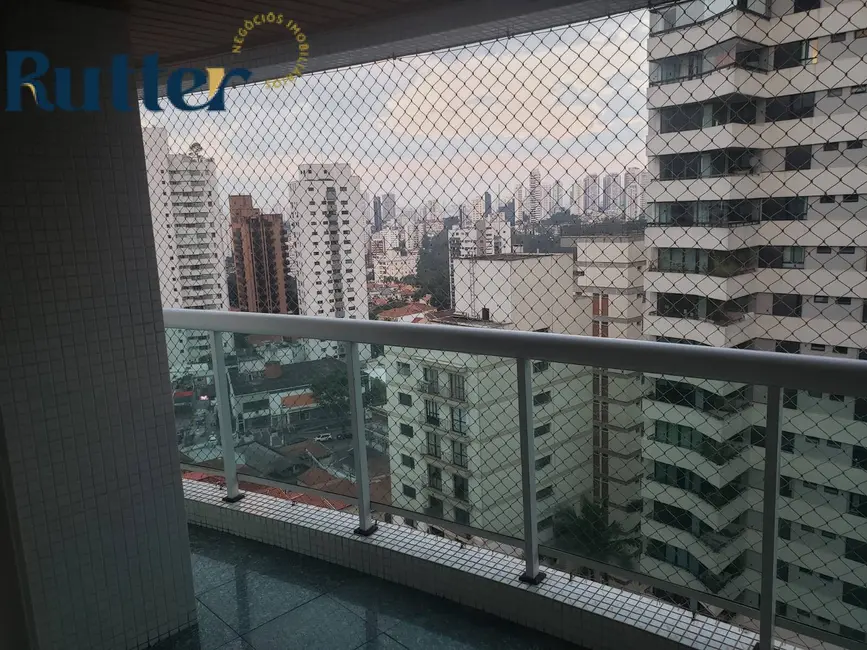 Apartamento com 3 quartos para alugar, 145m2 em Aclimação, São Paulo - SP - imagem 5 Foto 5 de Apartamento com 3 quartos para alugar, 145m2 em Aclimação, São Paulo - SP