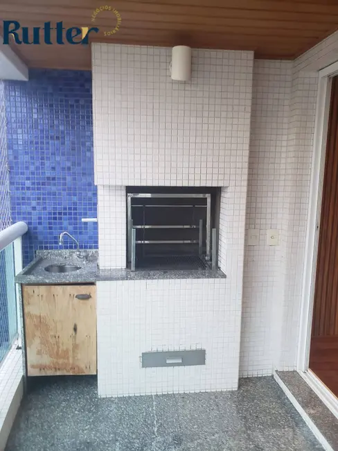 Apartamento com 3 quartos para alugar, 145m2 em Aclimação, São Paulo - SP - imagem 7 Foto 7 de Apartamento com 3 quartos para alugar, 145m2 em Aclimação, São Paulo - SP
