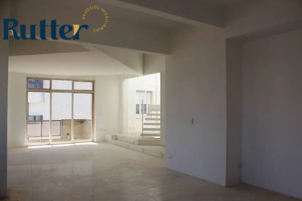 Apartamento com 3 quartos à venda, 642m2 em Santa Cecília, São Paulo - SP - imagem 1 Foto 1 de Apartamento com 3 quartos à venda, 642m2 em Santa Cecília, São Paulo - SP