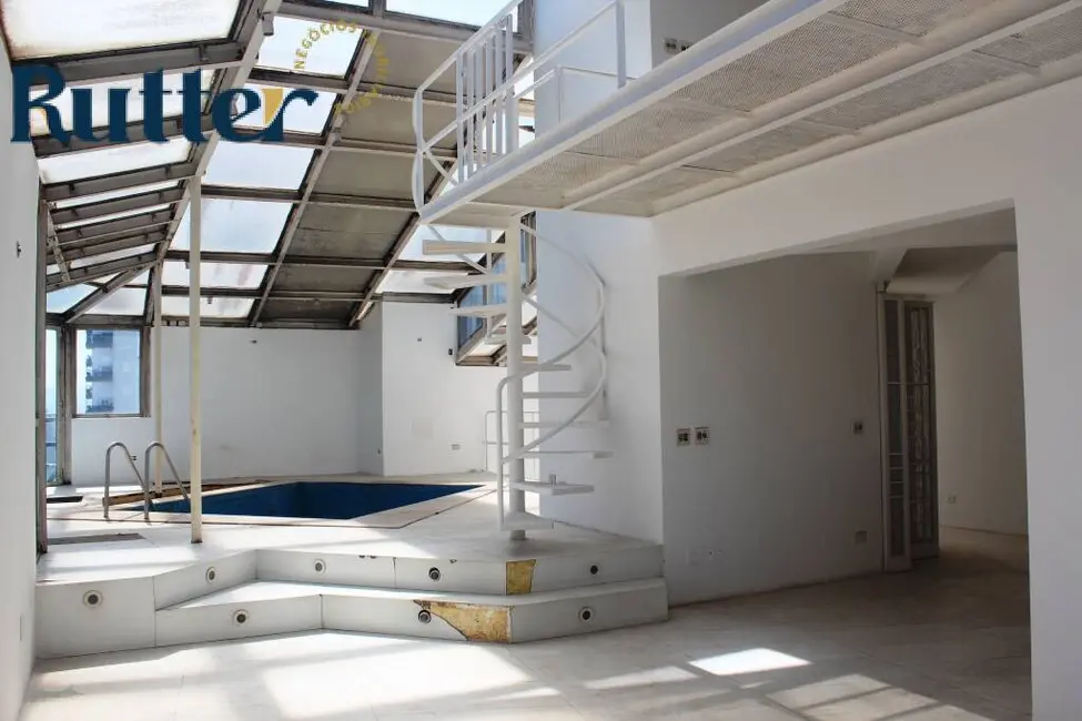 Apartamento com 3 quartos à venda, 642m2 em Santa Cecília, São Paulo - SP - imagem 8 Foto 8 de Apartamento com 3 quartos à venda, 642m2 em Santa Cecília, São Paulo - SP