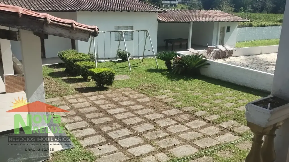 Foto 2 de Chácara com 2 quartos à venda e para alugar, 1700m2 em Parque Cerejeiras, Suzano - SP