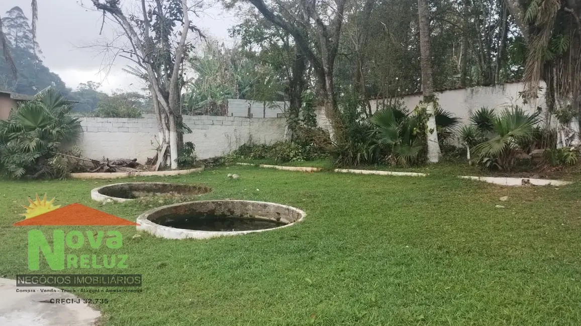 Foto 4 de Chácara com 2 quartos à venda e para alugar, 1700m2 em Parque Cerejeiras, Suzano - SP