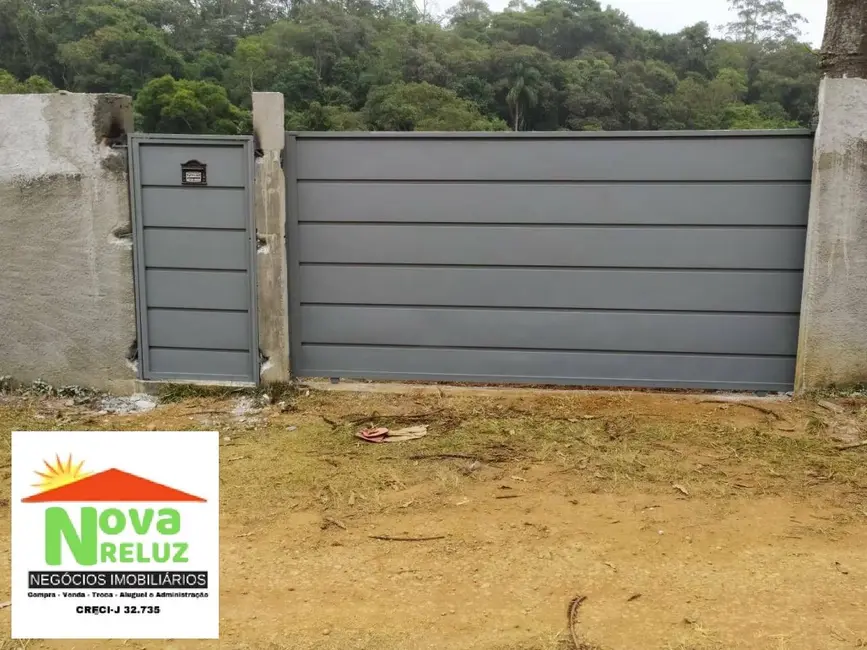 Chácara com 1 quarto à venda, 2500m2 em Clube dos Oficiais, Suzano - SP - imagem 8 Foto 8 de Chácara com 1 quarto à venda, 2500m2 em Clube dos Oficiais, Suzano - SP