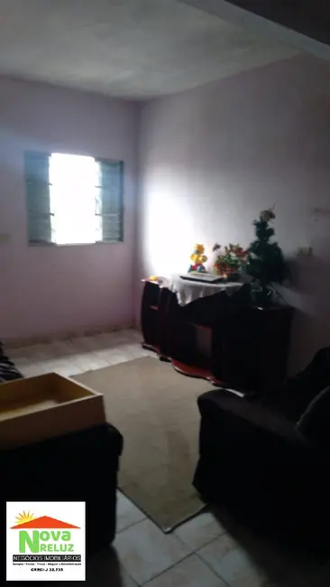 Casa com 4 quartos à venda, 125m2 em Vila Fátima, Suzano - SP - imagem 4 Foto 4 de Casa com 4 quartos à venda, 125m2 em Vila Fátima, Suzano - SP