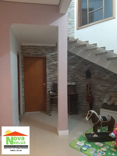 Foto 2 de Casa com 2 quartos à venda, 335m2 em Ribeirao Pires - SP