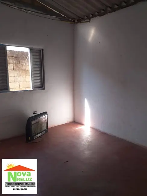 Casa com 1 quarto à venda em Jardim do Lago, Suzano - SP - imagem 1 Foto 1 de Casa com 1 quarto à venda em Jardim do Lago, Suzano - SP