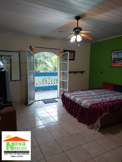 Chácara com 4 quartos à venda, 300m2 em Represa, Ribeirao Pires - SP - imagem 3 Foto 3 de Chácara com 4 quartos à venda, 300m2 em Represa, Ribeirao Pires - SP